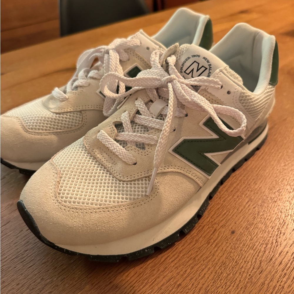 New Balance shoes men’s size 9.5 ‘WORN ONCE’